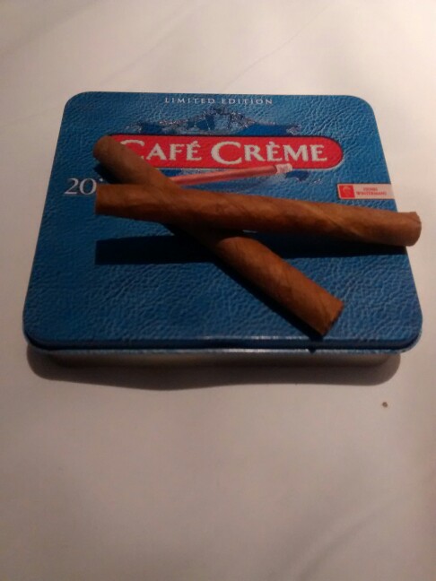 Cafe Creme Blue