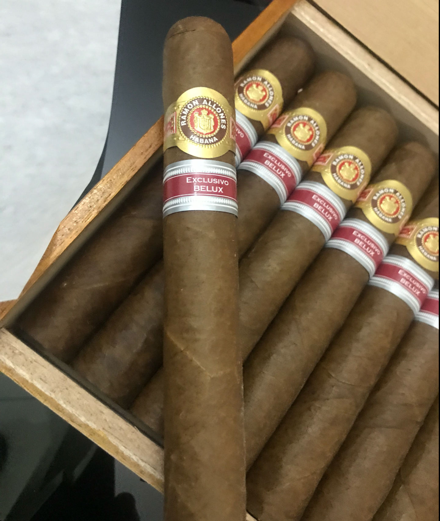 Robusto xxl er Benelux 2015