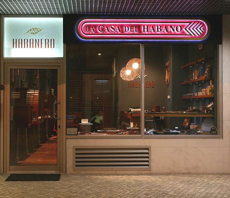 La Casa Del Habano