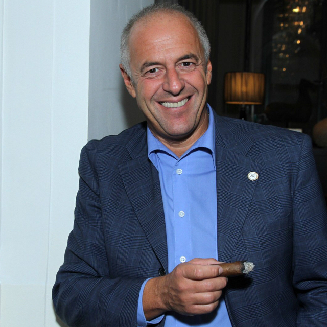 Mirko Ivanic's avatar